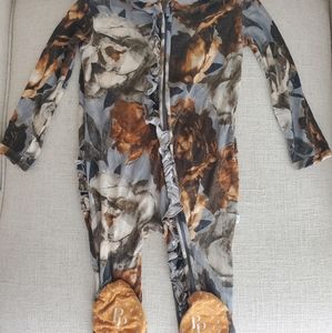 Posh Peanut Paige Peony Footie